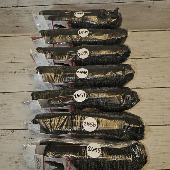 Cuddl Duds Socks Women 4-10 Black Gray Crew Warm Essentials Plushfill Super Soft - Picture 7 of 7